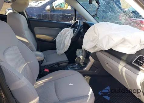 2018 Subaru Forester 2.5I Premium from USA, damaged, VIN JF2SJAGC8JH609000